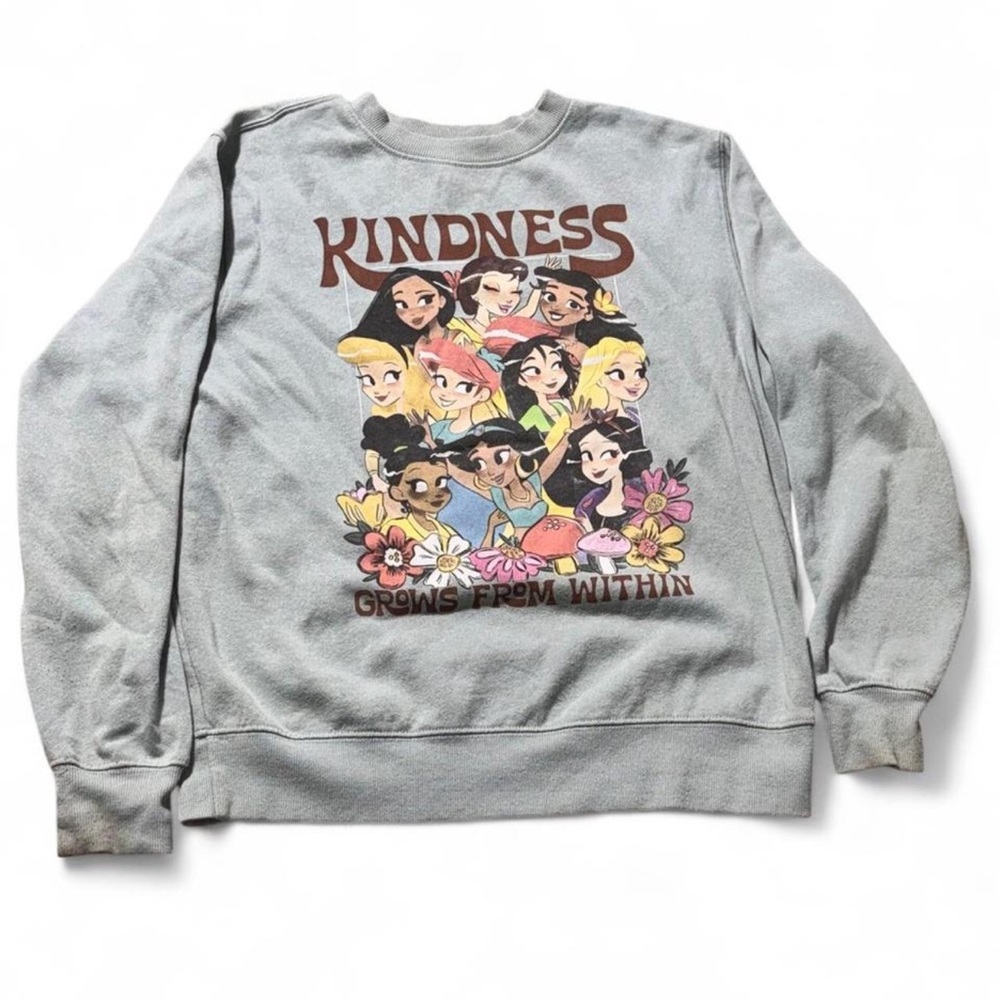Disney  'Kindness' Graphic Women Sweater size M